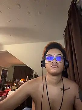 nickytheehawtie online show from March 3, 2026, 12:39 am