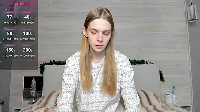 Snapshot of molly_hunt_ chatting on January 6, 2025, 3:53 am molly hunt  online show from January 6, 2025, 3:53 am