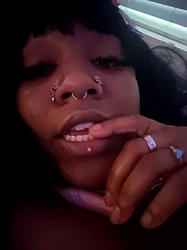 Snapshot of Kayyummy98 chatting on October 11, 2025, 1:16 am Kayyummy98 online show from October 11, 2025, 1:16 am