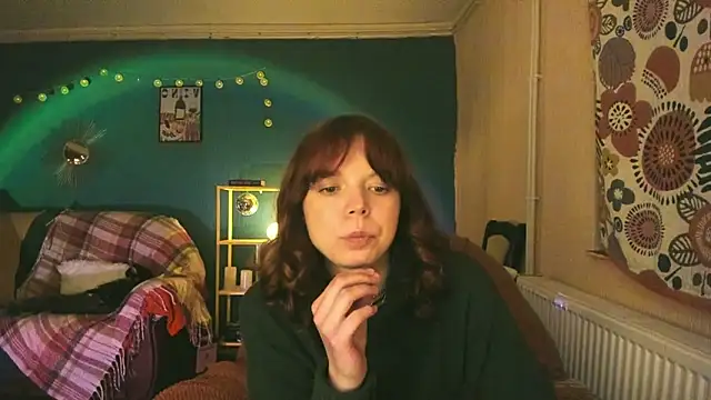 ClancyMorissey online show from February 28, 2025, 11:34 pm