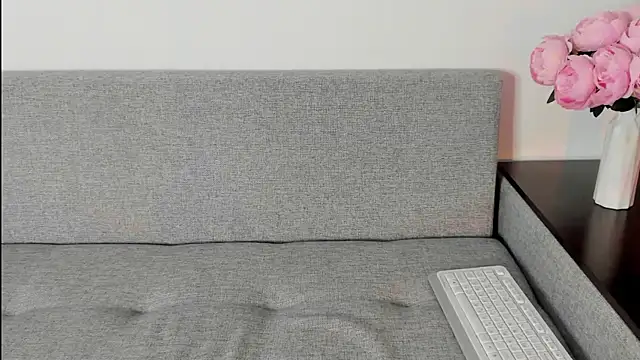 Snapshot of miss_emily_ chatting on October 18, 2025, 11:05 pm miss emily  online show from October 18, 2025, 11:05 pm