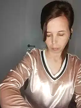 Snapshot of loveis007 chatting on September 29, 2025, 8:24 pm loveis007 online show from September 29, 2025, 8:24 pm