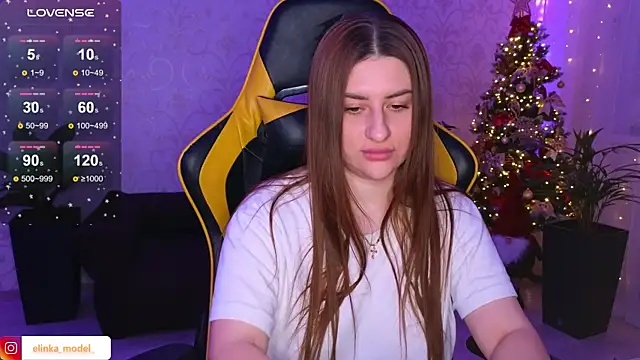 Snapshot of Elishka_ chatting on December 15, 2024, 6:37 pm Elishka  online show from December 15, 2024, 6:37 pm