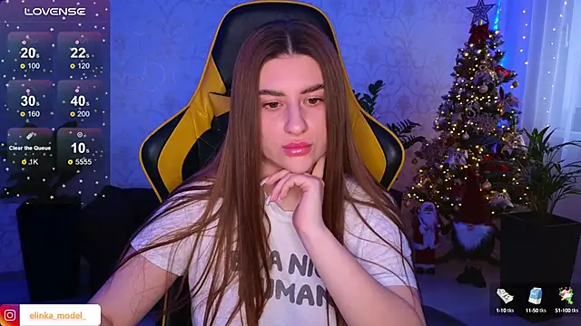 Snapshot of Elishka_ chatting on December 18, 2024, 6:10 am Elishka  online show from December 18, 2024, 6:10 am