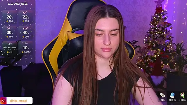 Snapshot of Elishka_ chatting on December 18, 2024, 8:14 pm Elishka  online show from December 18, 2024, 8:14 pm