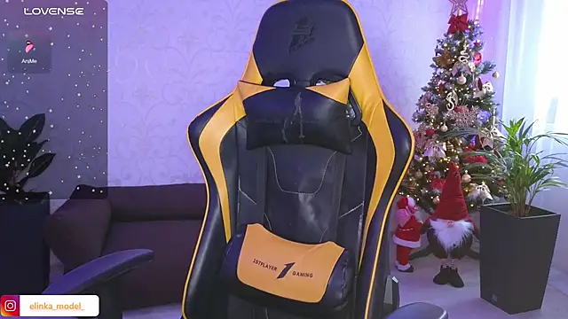 Snapshot of Elishka_ chatting on December 20, 2024, 7:12 am Elishka  online show from December 20, 2024, 7:12 am