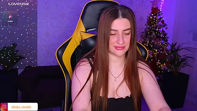 Snapshot of Elishka_ chatting on December 29, 2024, 4:51 pm Elishka  online show from December 29, 2024, 4:51 pm