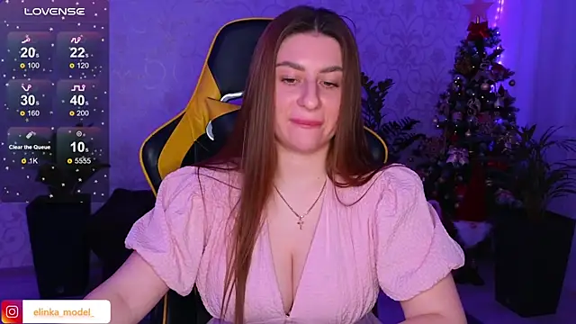 Snapshot of Elishka_ chatting on January 1, 2025, 8:47 pm Elishka  online show from January 1, 2025, 8:47 pm