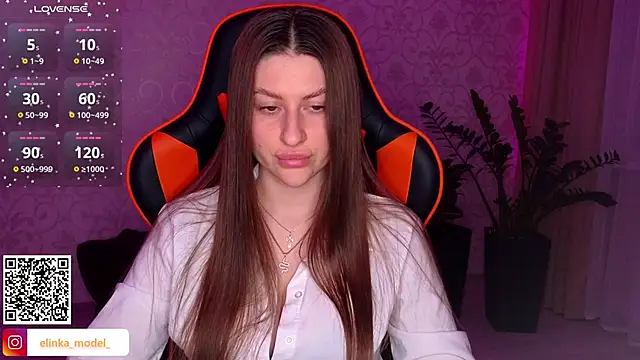 Snapshot of Elishka_ chatting on September 18, 2025, 5:59 pm Elishka  online show from September 18, 2025, 5:59 pm