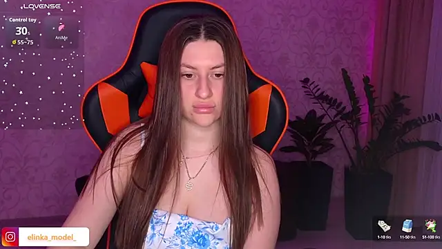 Snapshot of Elishka_ chatting on September 27, 2025, 7:30 pm Elishka  online show from September 27, 2025, 7:30 pm