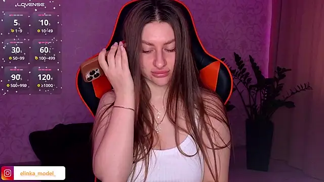 Snapshot of Elishka_ chatting on September 29, 2025, 5:12 am Elishka  online show from September 29, 2025, 5:12 am