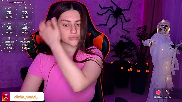 Snapshot of Elishka_ chatting on October 24, 2025, 3:52 pm Elishka  online show from October 24, 2025, 3:52 pm