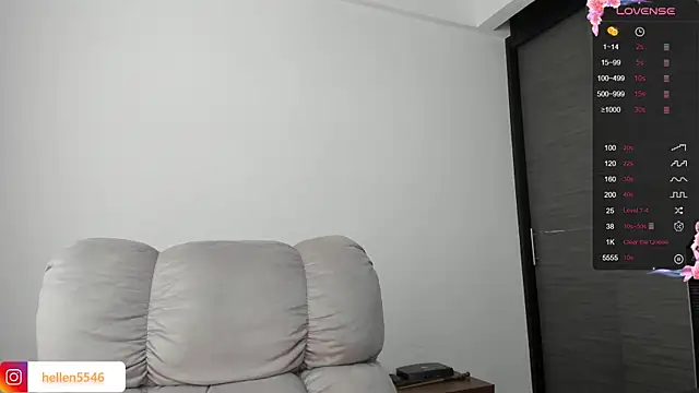 Snapshot of xspecialoomx chatting on December 15, 2024, 7:42 pm xspecialoomx online show from December 15, 2024, 7:42 pm