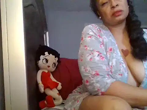 Snapshot of MSweetLindaParks chatting on February 27, 2025, 7:26 pm MSweetLindaParks online show from February 27, 2025, 7:26 pm