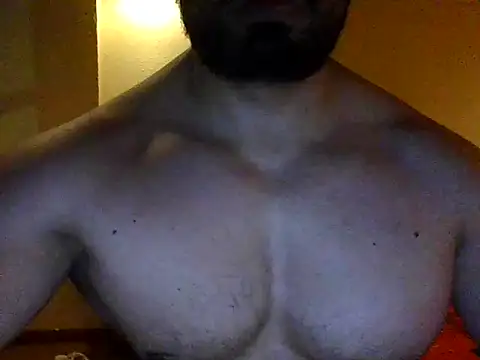 Snapshot of marcus002001 chatting on April 22, 2026, 2:58 am marcus002001 online show from April 22, 2026, 2:58 am