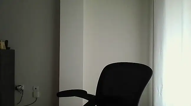 Snapshot of Sanada_hot chatting on January 22, 2025, 3:29 pm Sanada hot online show from January 22, 2025, 3:29 pm