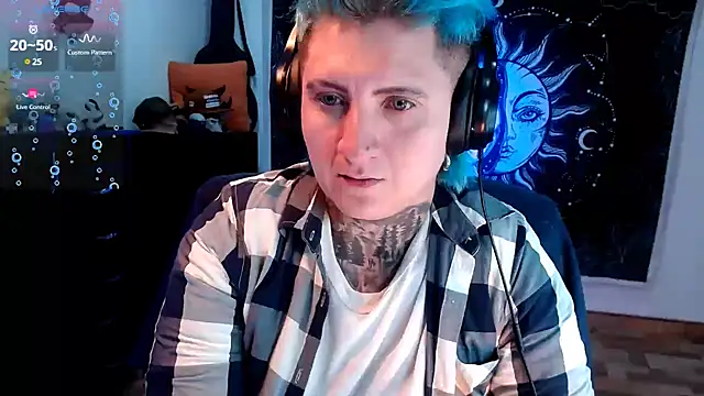 Marieblueeyes online show from February 13, 2025, 4:00 am