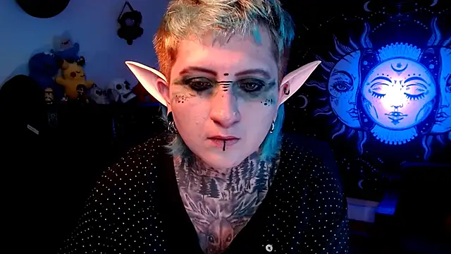 Marieblueeyes online show from March 18, 2025, 1:53 am