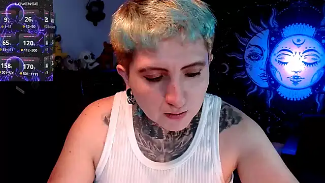 Marieblueeyes online show from March 20, 2025, 2:29 am