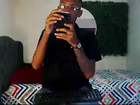 ManSant online show from February 17, 2025, 3:09 pm