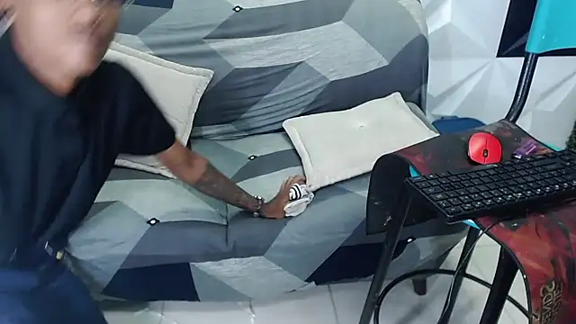 ManSant online show from March 10, 2025, 7:18 pm