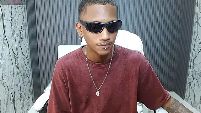 ManSant online show from October 22, 2025, 3:12 pm