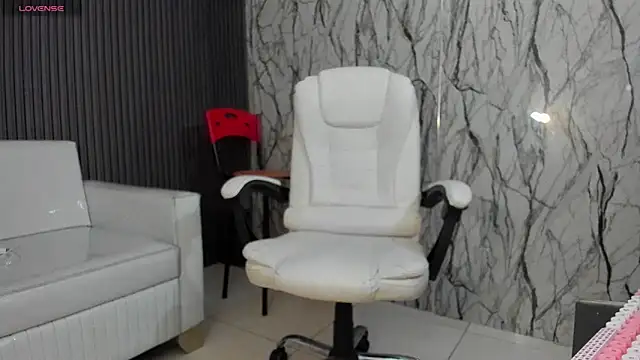 ManSant online show from November 22, 2025, 2:38 pm