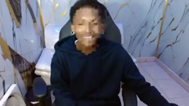 Snapshot of ManSant chatting on March 13, 2026, 2:01 pm ManSant online show from March 13, 2026, 2:01 pm