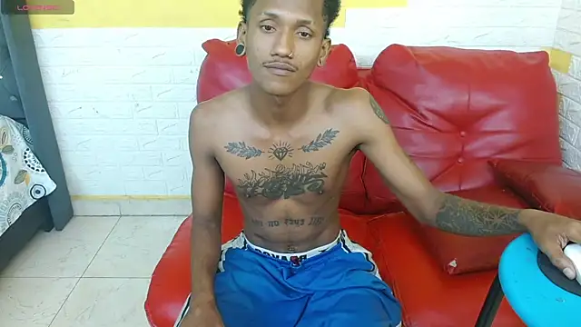 Snapshot of ManSant chatting on March 18, 2026, 6:11 pm ManSant online show from March 18, 2026, 6:11 pm