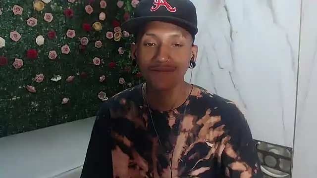 Snapshot of ManSant chatting on March 23, 2026, 7:07 pm ManSant online show from March 23, 2026, 7:07 pm