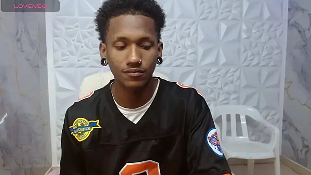 Snapshot of ManSant chatting on March 29, 2026, 2:39 pm ManSant online show from March 29, 2026, 2:39 pm