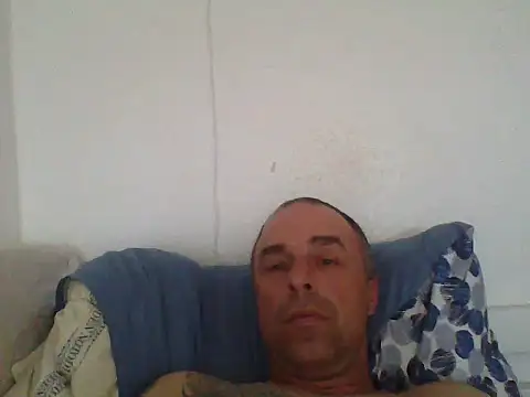 Snapshot of Nowy111 chatting on May 22, 2026, 9:48 am Nowy111 online show from May 22, 2026, 9:48 am