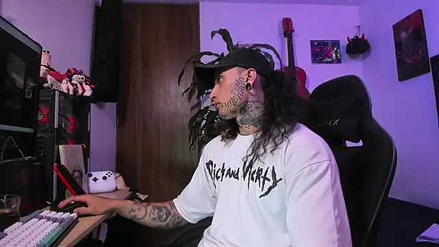 Ryuk it online show from December 18, 2025, 12:38 am