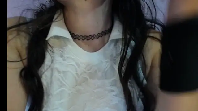 Alexandrasaenz online show from December 3, 2025, 2:19 am