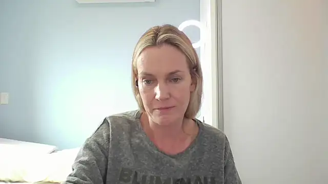 Snapshot of Annylove1 chatting on January 19, 2026, 3:49 pm Annylove1 online show from January 19, 2026, 3:49 pm