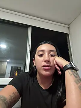 Hannahoff online show from July 26, 2026, 2:20 am
