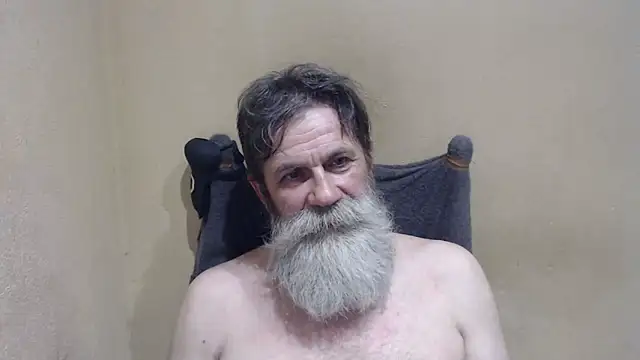 Snapshot of AlexNudo chatting on June 19, 2026, 9:40 pm AlexNudo online show from June 19, 2026, 9:40 pm