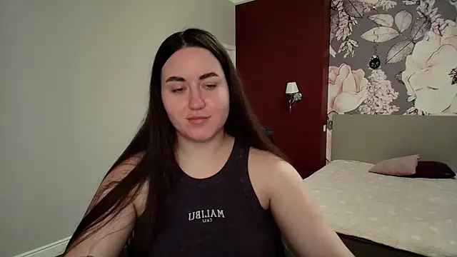 Roxie Bradley online show from March 20, 2026, 6:40 am