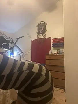 Snapshot of Jessiejames32 chatting on January 18, 2025, 3:31 am Jessiejames32 online show from January 18, 2025, 3:31 am