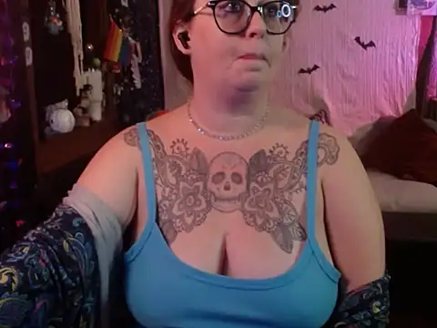 edgexchaos online show from October 30, 2025, 1:29 am