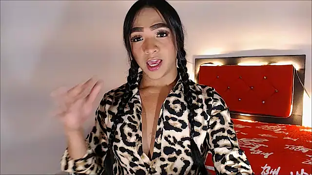 sofiaxdollxxx online show from June 15, 2026, 2:14 am