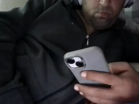 Ca414 online show from November 30, 2025, 12:42 pm