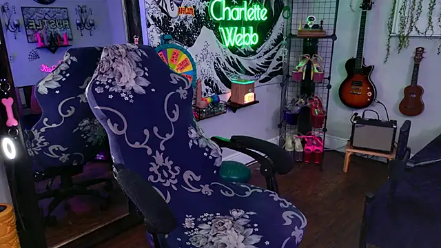 CharletteWebb online show from December 11, 2024, 2:19 am