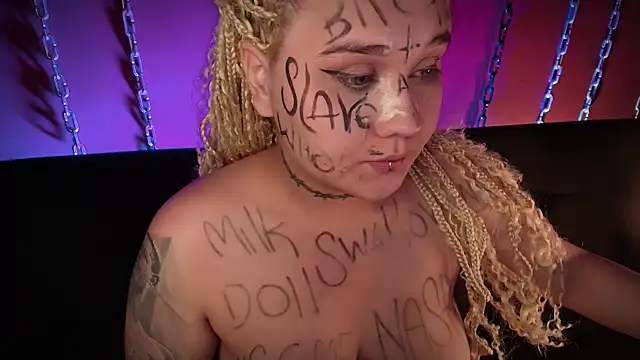 Snapshot of Laura_takint chatting on January 16, 2025, 8:36 pm Laura takint online show from January 16, 2025, 8:36 pm