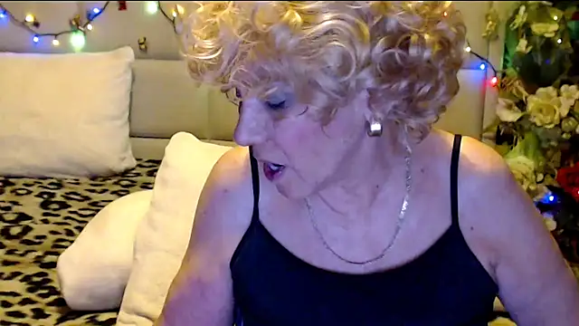 HappyWomanOn online show from January 16, 2026, 10:08 am