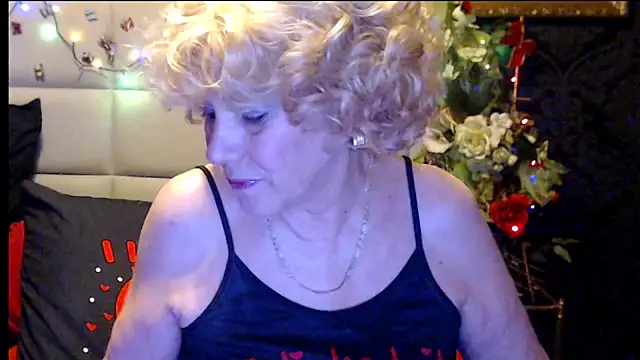 HappyWomanOn online show from February 1, 2026, 10:03 am