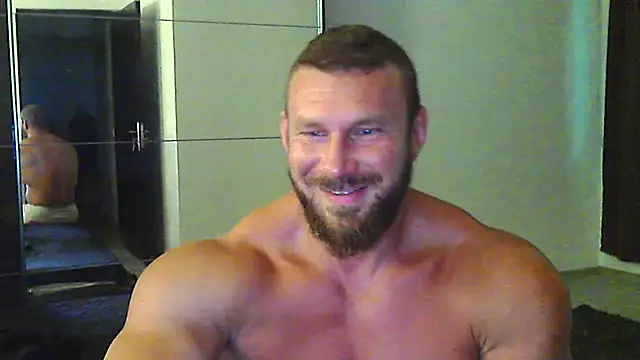 Snapshot of muscularkevin chatting on June 30, 2026, 3:29 am muscularkevin online show from June 30, 2026, 3:29 am