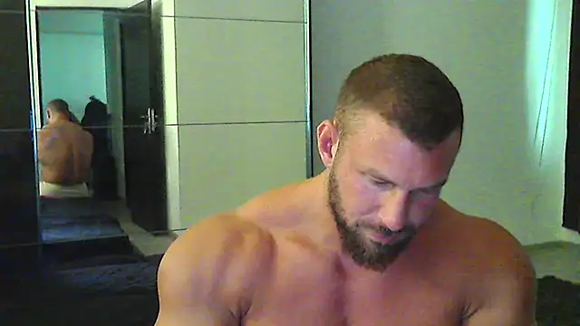 Snapshot of muscularkevin chatting on July 9, 2026, 1:15 pm muscularkevin online show from July 9, 2026, 1:15 pm