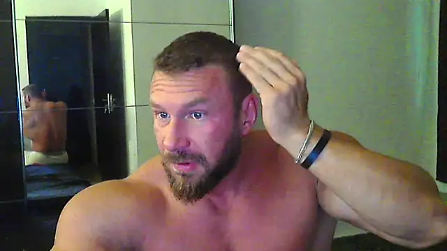Snapshot of muscularkevin chatting on July 12, 2026, 3:30 am muscularkevin online show from July 12, 2026, 3:30 am