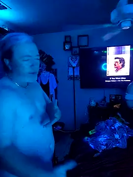 Hotredheadandtoungelasher online show from March 16, 2026, 10:30 am